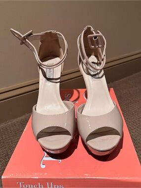 Nude Touch Ups Heels